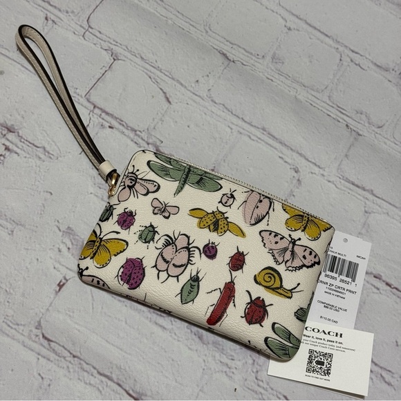 COACH Corner Zip Wristlet Signature Canvas With butterflies & critters Print NWT - Picture 4 of 9